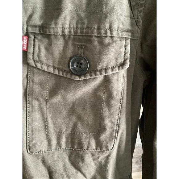NWT LEVIS Womans Army Green Utility Cargo Jacket Multi Pockets & Hood Size Med